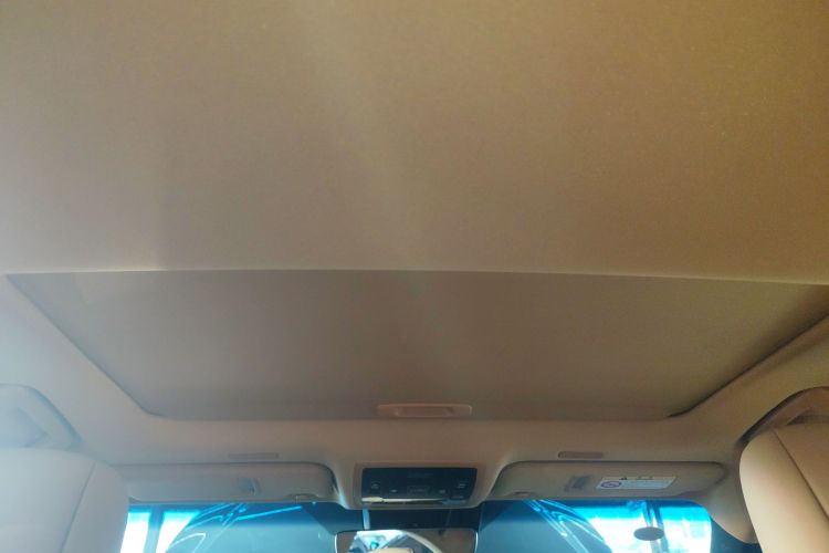 雷克萨斯ES 2022款 300h 卓越版中控内饰22