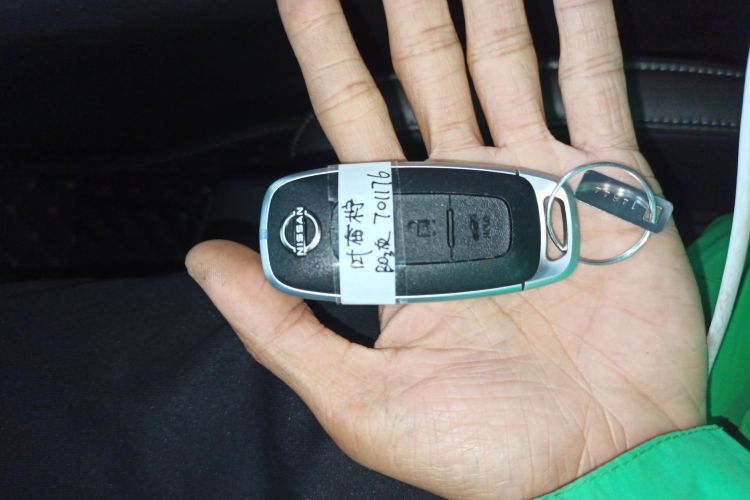 日产 轩逸 2023款 1.6L CVT悦享版中控内饰7001