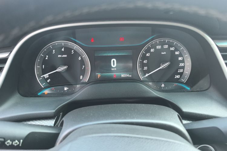 别克 英朗 2018款 18T 自动旗舰型中控内饰14