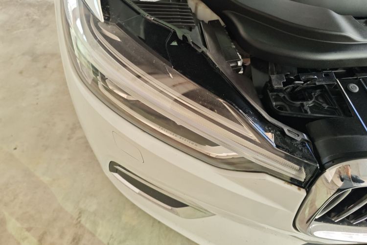 沃尔沃XC60 2020款 T5 四驱智雅豪华版车身外观8