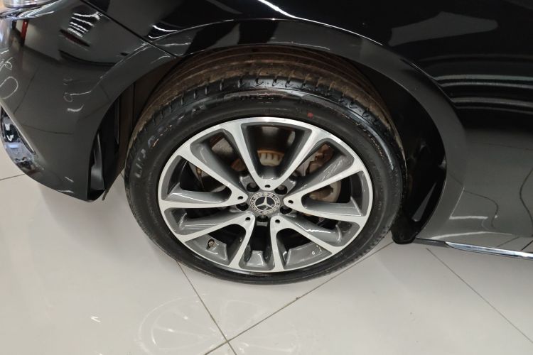 奔驰E级 2019款 E 260 L车身外观6007