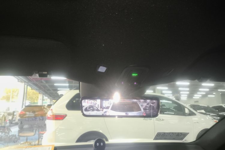 蔚来ET5 2025款 75kWh局部细节22