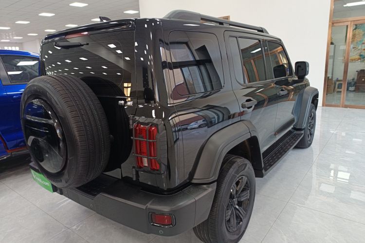 坦克300 2021款 越野版 2.0T 挑战者车身外观7