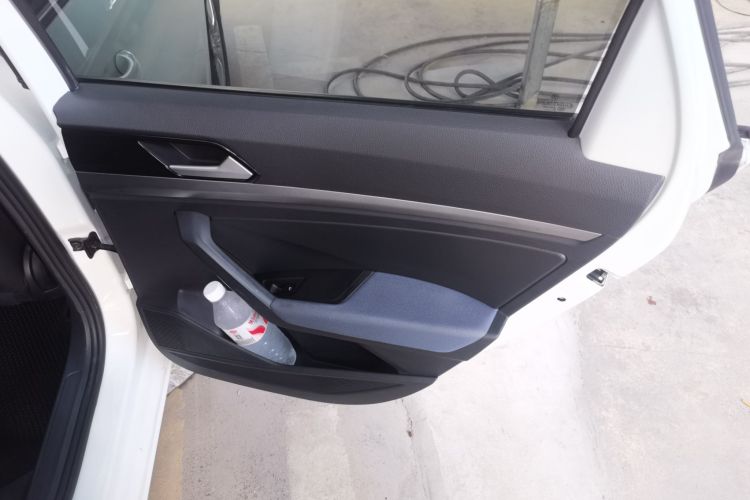 大众 朗逸 2023款 1.5L 自动得逸版中控内饰7006