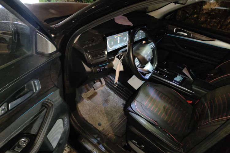 星途揽月 2021款 400T 四驱星耀Pro版 7座中控内饰7003