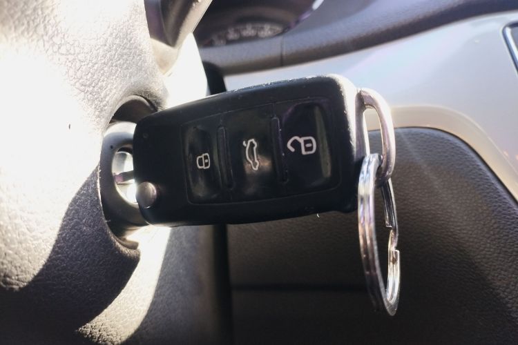 大众 朗逸 2017款 1.6L 自动风尚版中控内饰7001