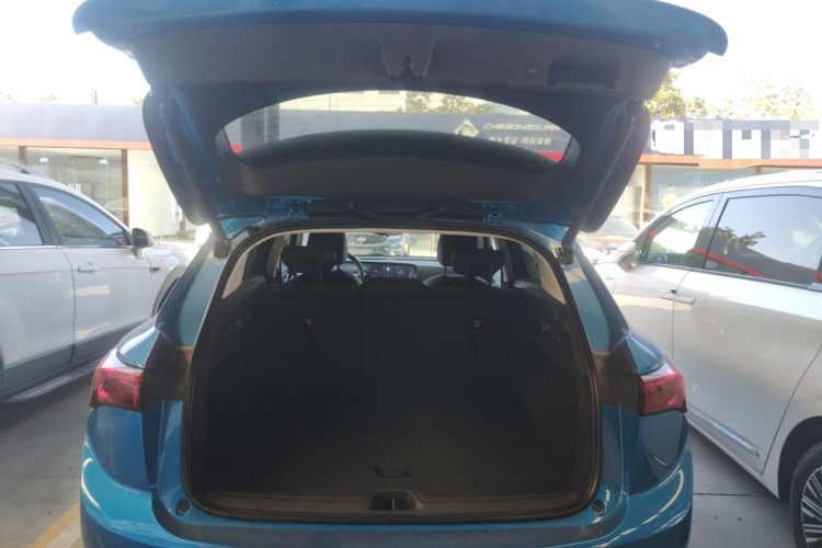 别克 2024款 昂科威S  25T 炫黑风尚版局部细节23