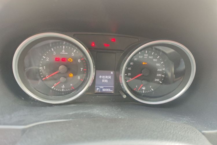 哈弗M6 2018款 改款 1.5T DCT两驱精英型中控内饰14