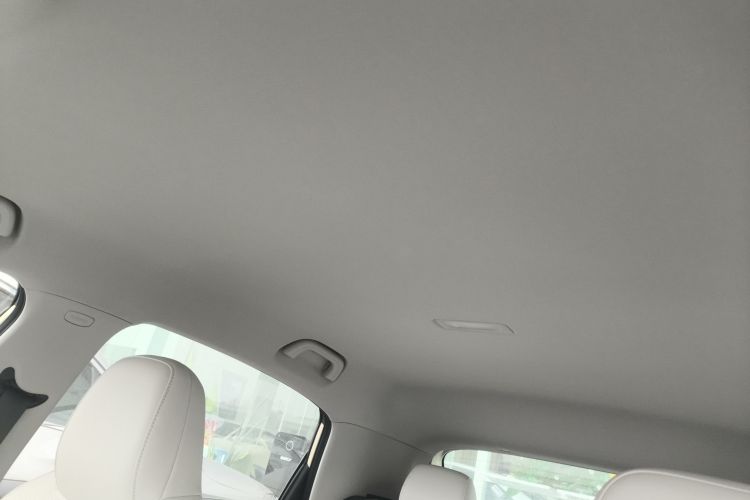 吉利银河 星愿 2025款 UP 410km 探索+版中控内饰22