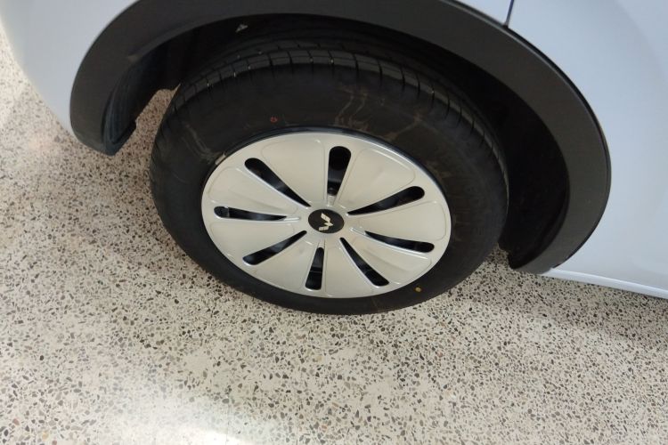 五菱汽车 五菱缤果 2024款 203km 轻享款车身外观6008