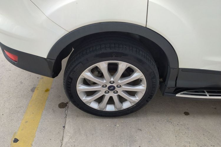 福特 翼虎 2015款 1.5L GTDi 两驱风尚型车身外观56