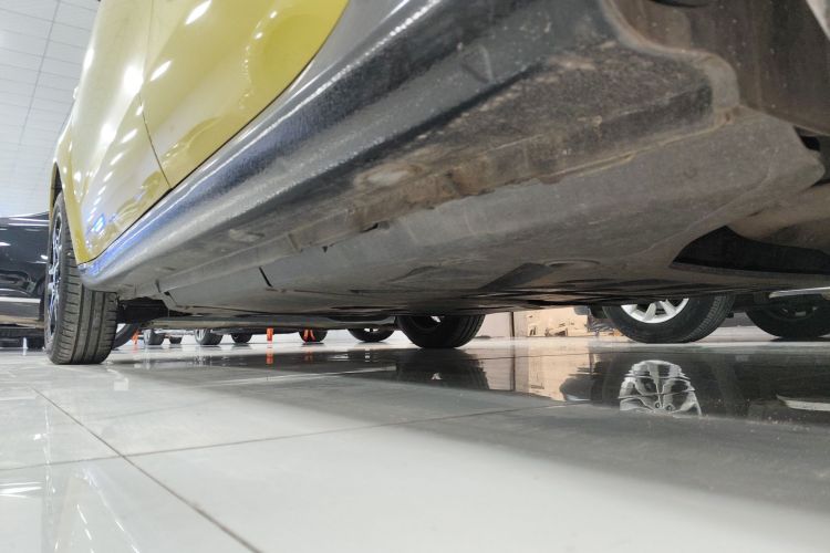 smart forfour 2016款 0.9T 66千瓦先锋版局部细节9002