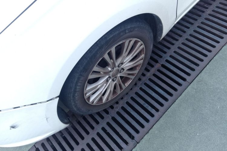 别克 英朗 2015款 18T 双离合精英型车身外观6007