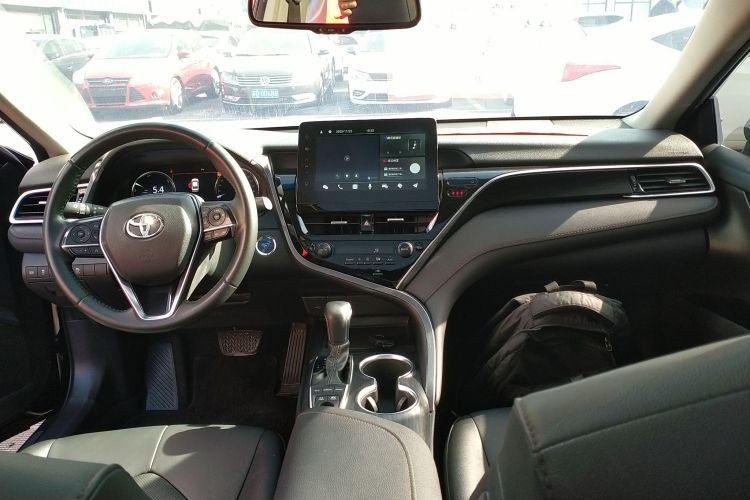 丰田 凯美瑞 2021款 双擎 2.5HG 豪华版中控内饰12