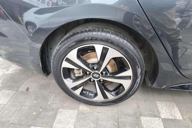 现代 菲斯塔 2021款 280TGDi DLX豪华版车身外观6008