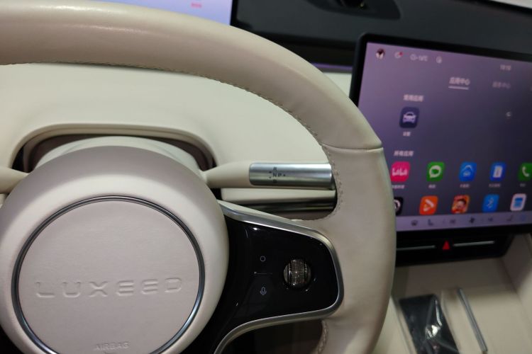 鸿蒙智行 智界R7 2024款 纯电 736km UItra局部细节18