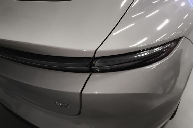 蔚来ET5 2024款 75kWh车身外观6001