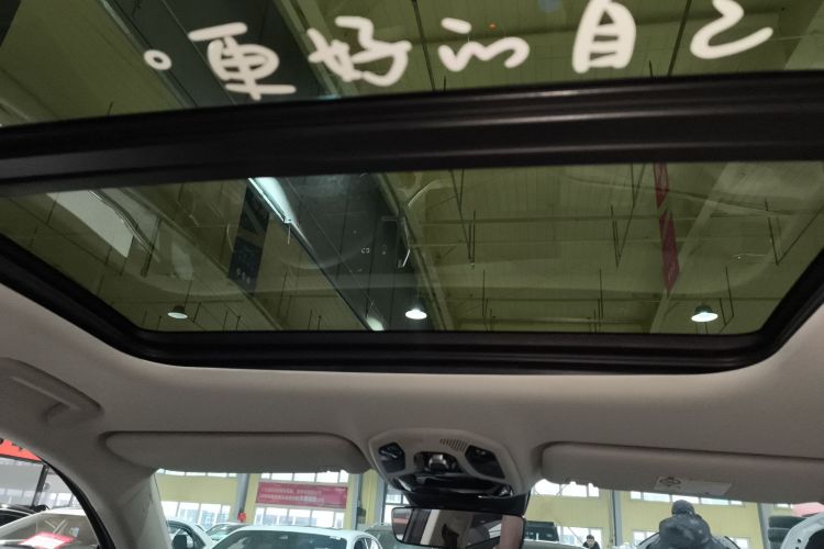 领克06 2023款 Remix 1.5T Shero中控内饰22