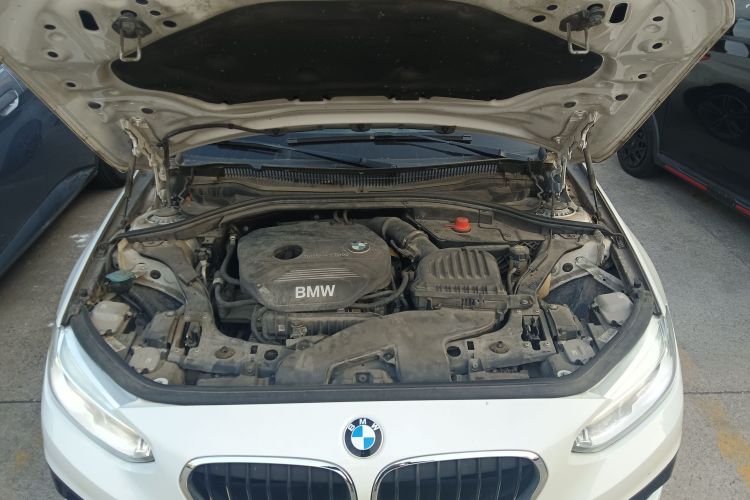 宝马1系 2018款 改款 118i 运动型局部细节24