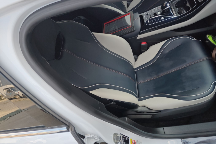 比亚迪 秦PLUS 2021款 EV 500KM 豪华型局部细节41