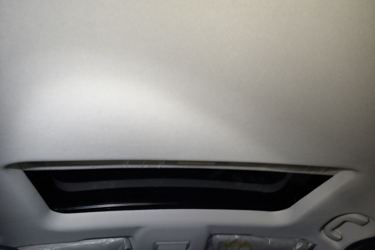 荣威i5 2023款 1.5L CVT豪华版局部细节22