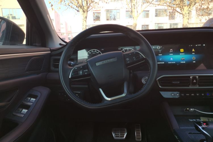 捷途X90 PLUS 2024款 1.6TD DCT别墅PRO 7座中控内饰13