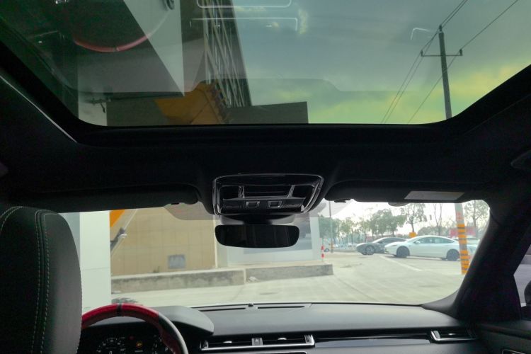 路虎 揽胜星脉 2018款 P380 R-DYNAMIC SE局部细节22