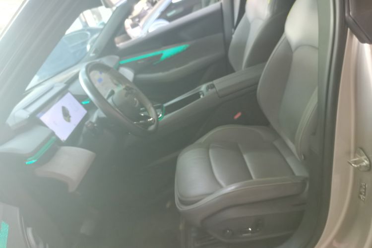 领克08 EM-P 2025款 245km 超长续航Halo局部细节19