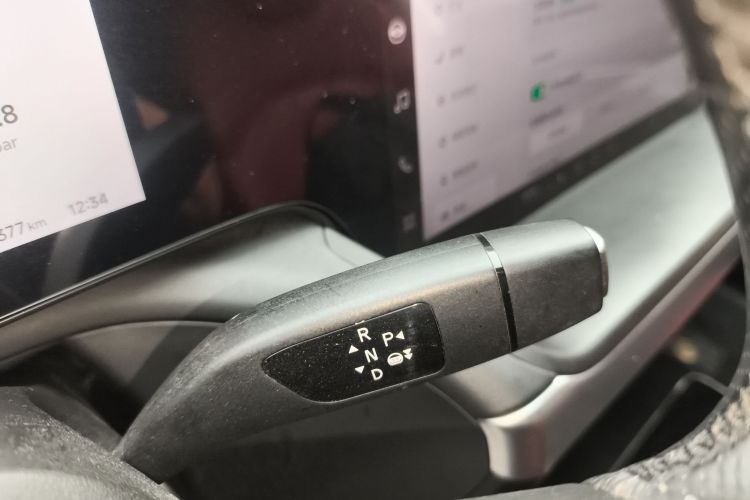 小鹏P7 2022款 670E+局部细节18