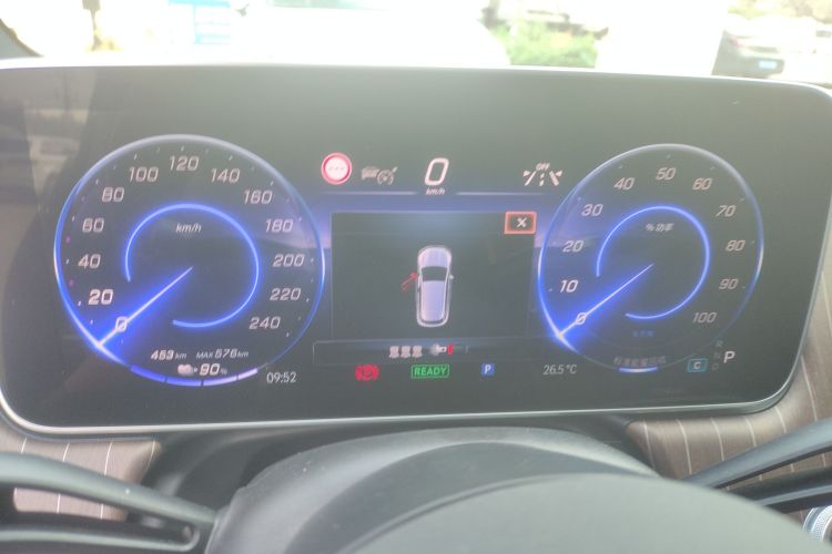 奔驰EQE SUV 2024款 500 4MATIC 豪华版局部细节14