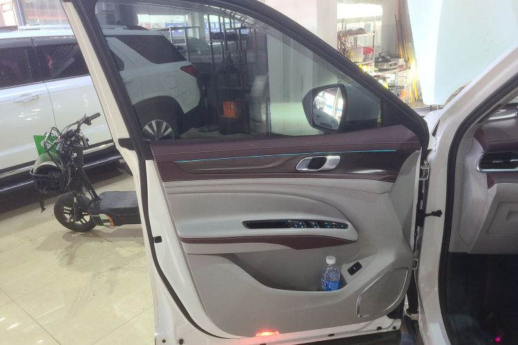 福特 领裕 2021款 EcoBoost 225 尊领型 6座中控内饰47