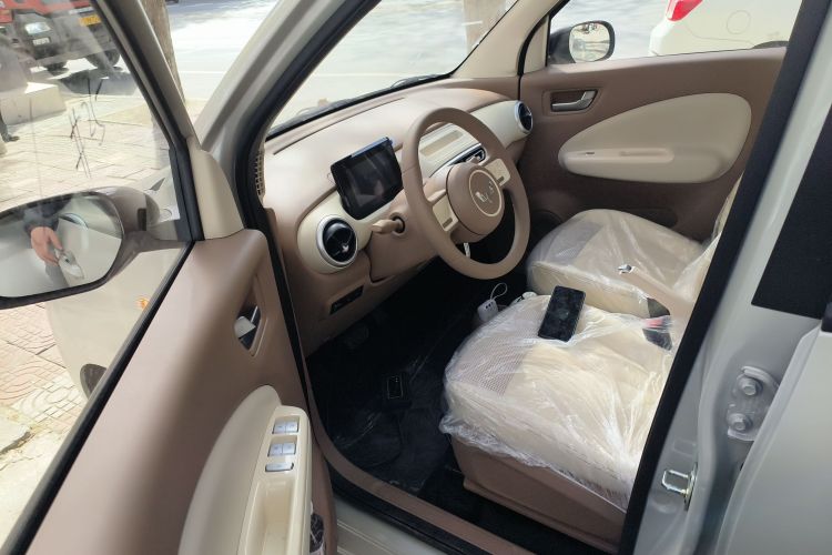 五菱汽车 宏光MINIEV 2025款 四门版 进阶款中控内饰20