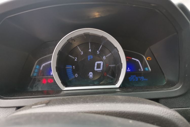 纳智捷 优6 SUV 2016款 1.8T 风尚超值型局部细节14