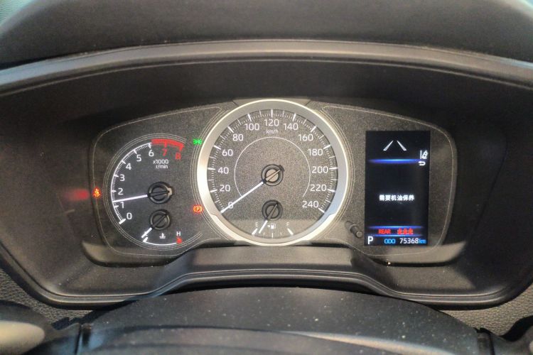 丰田 雷凌 2021款 185T CVT运动版中控内饰14