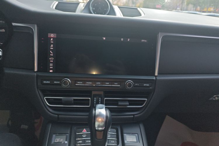保时捷 2018款 Macan 2.0T中控内饰16