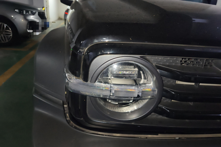 坦克300 2024款 2.0T 征服者车身外观8