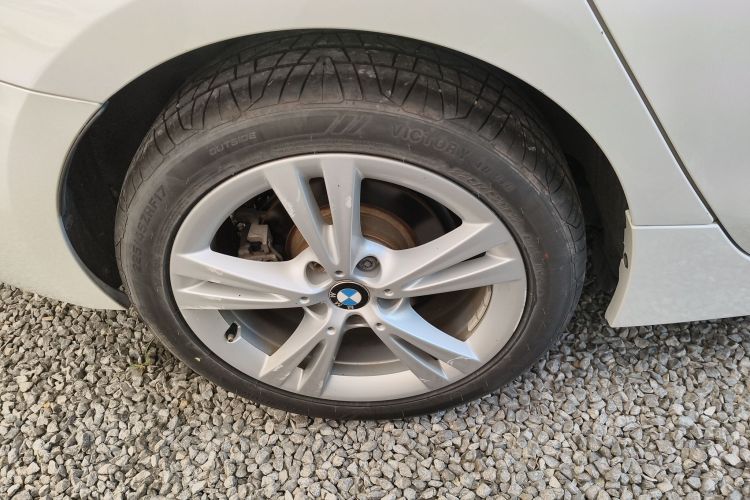 宝马1系 2017款 118i 设计套装型车身外观6003