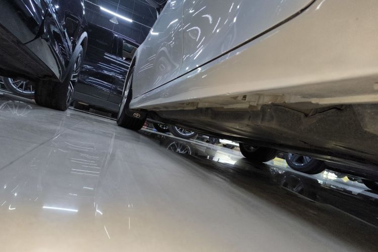 丰田 凯美瑞 2023款 2.0GVP 领先版局部细节9002