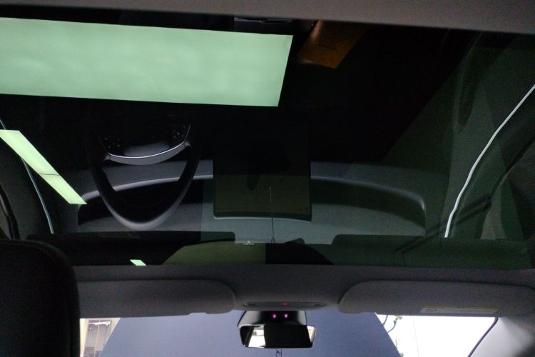 特斯拉 Model 3 2023款 后轮驱动版中控内饰22