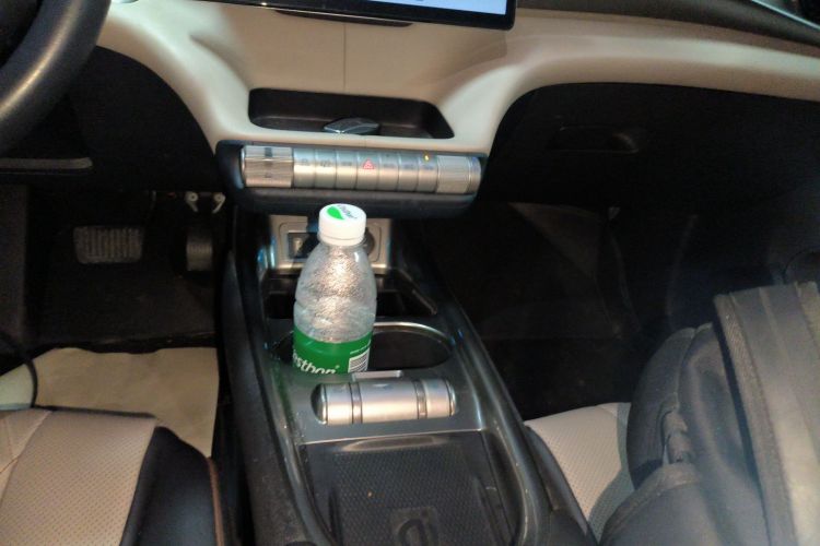 比亚迪 海豚 2021款 405km 时尚版局部细节18