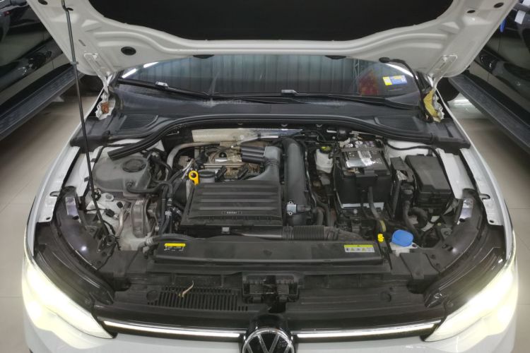 大众 高尔夫 2021款 280TSI DSG Pro机舱底盘24