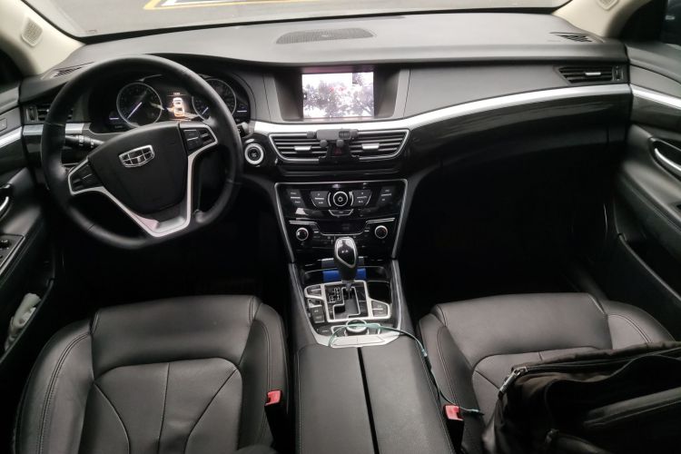 吉利汽车 博瑞 2015款 1.8T 尊贵型中控内饰12