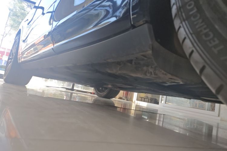 保时捷 2019款 Cayenne Coupé 3.0T机舱底盘30