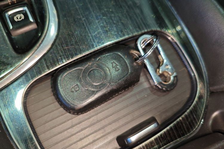 别克 昂科威 2015款 20T 两驱领先型中控内饰7001