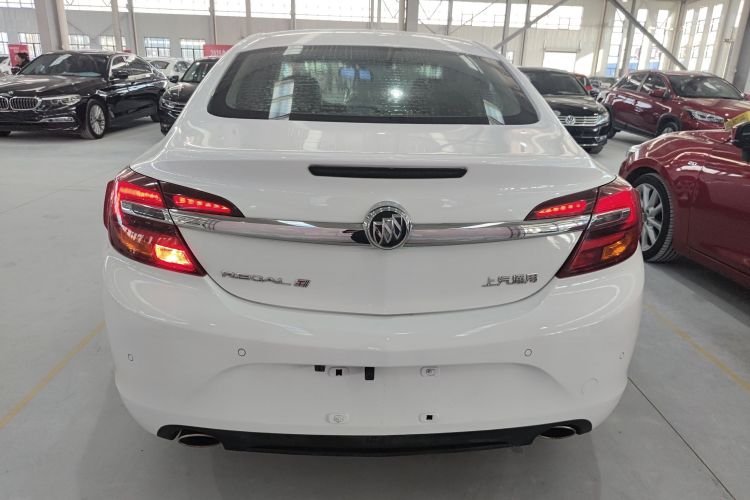 别克 君威 2015款 1.6T 领先技术型车身外观6