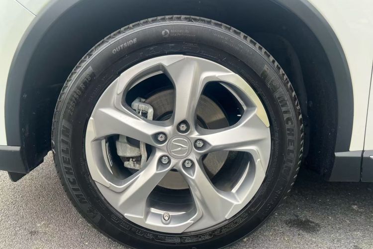 讴歌CDX 2016款 1.5T 两驱悦享版车身外观6007