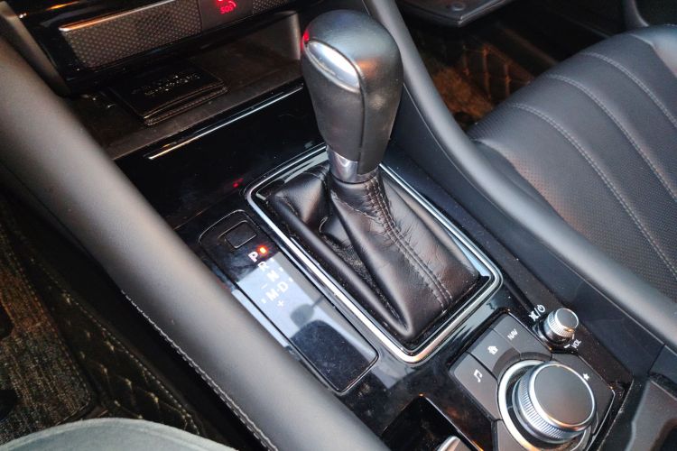 马自达 阿特兹 2020款 2.0L 蓝天豪华版局部细节18