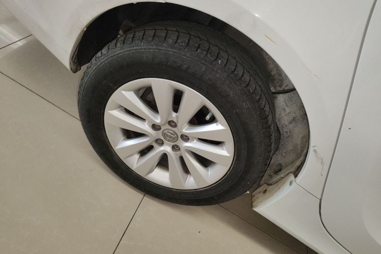 中华H530 2017款 1.6L 手动舒适型车身外观6003