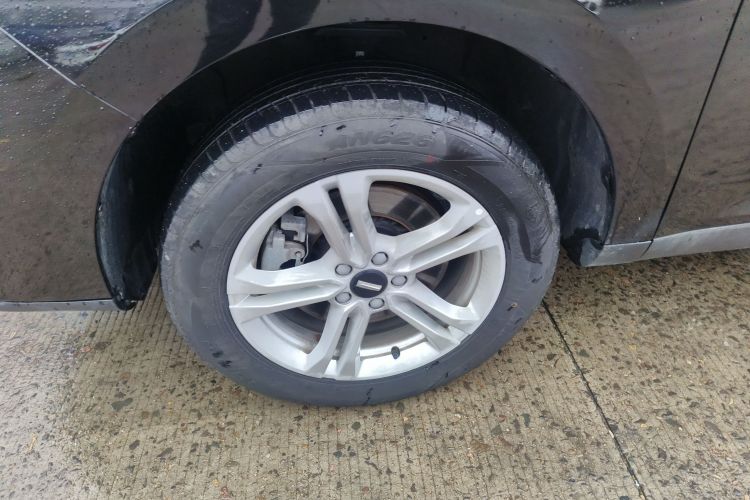 魏牌 VV5 2020款 1.5T 两驱颜先锋车身外观6007