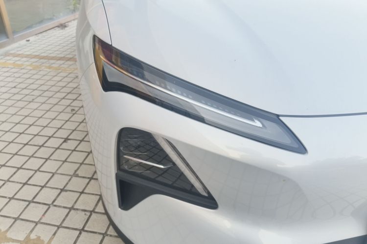 五菱汽车 五菱星光S 2024款 510km 领航型车身外观8